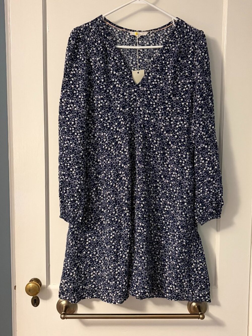 Boden navy micro floral long sleeve mini dress NWT size 10 preppy pockets